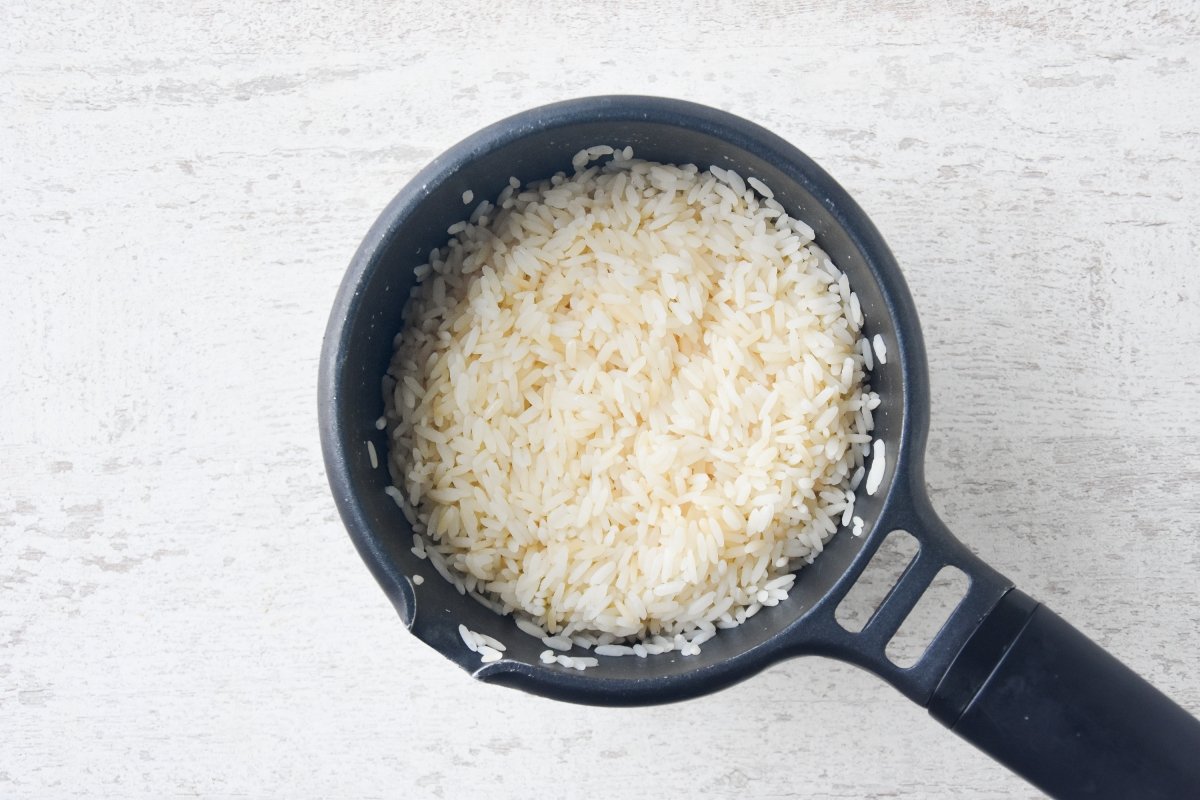Hervimos el arroz vaporizado
