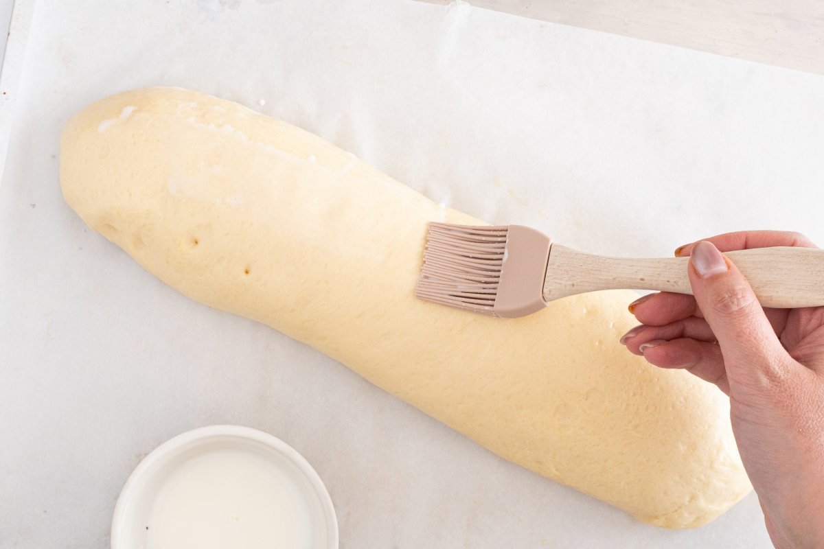 Horneamos el pan para torrijas