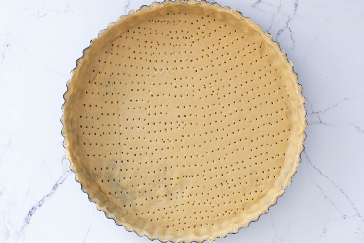 Horneamos la masa del lemon pie