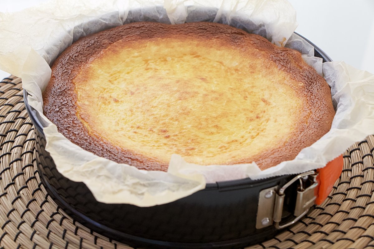 Horneamos la tarta de queso al horno