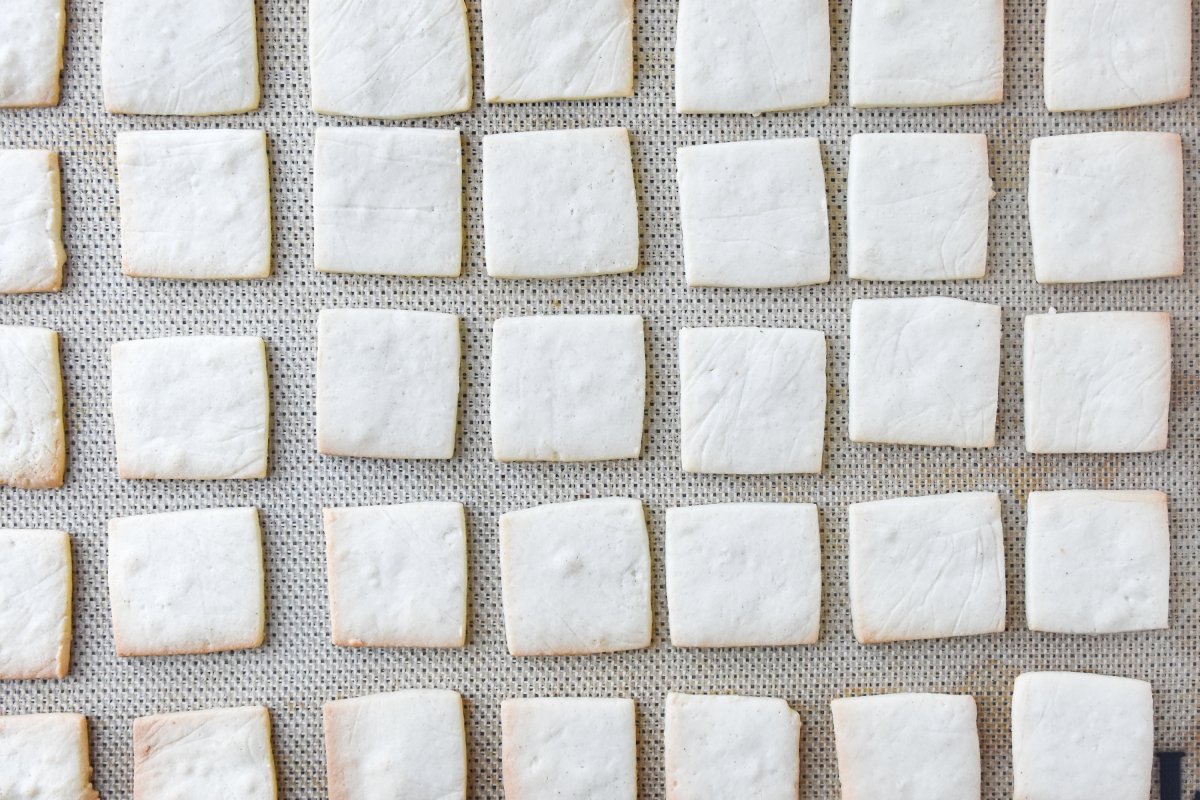 Horneamos las galletas de mantequilla sin gluten