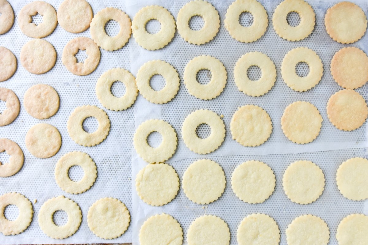 Horneamos las galletas spitzbuben