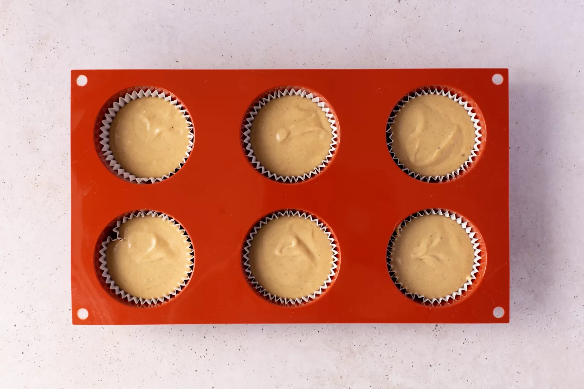 Hornear los cupcakes en moldes *