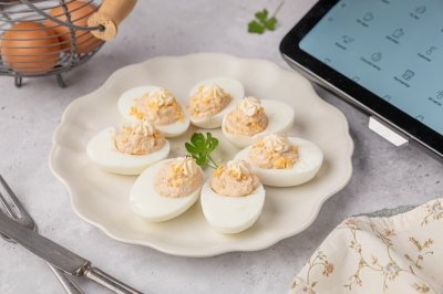 Huevos rellenos en Thermomix