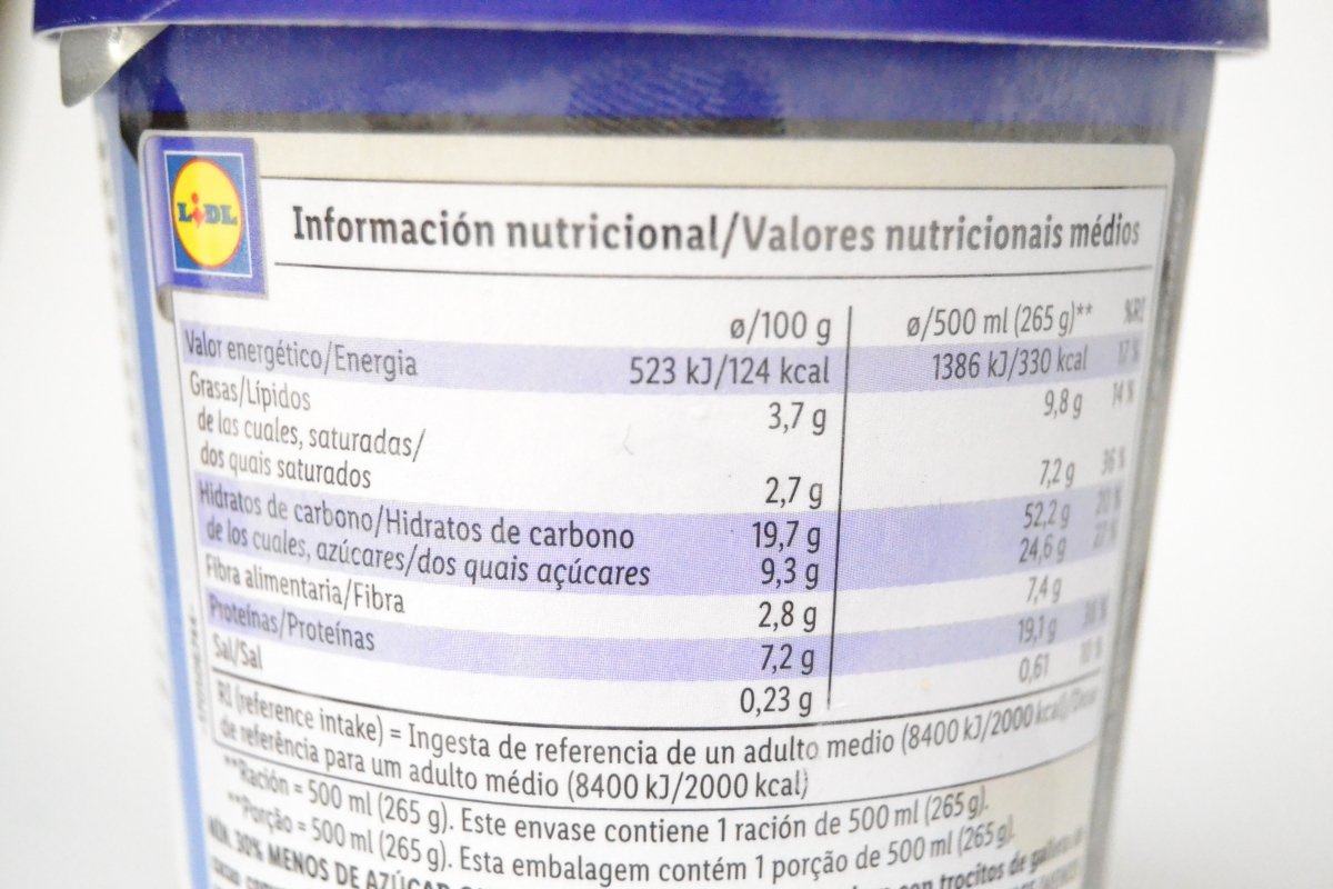 Información nutricional del helado fitness de Lidl sabor cookie & cream