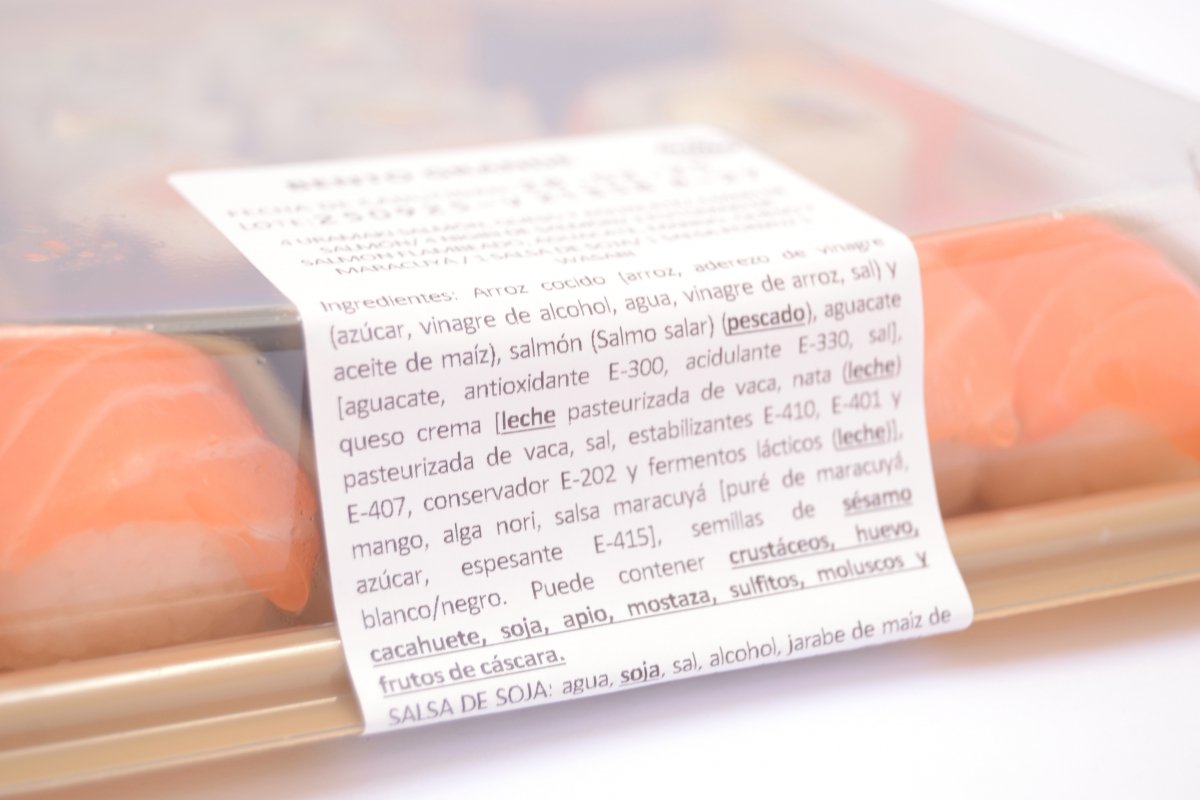 Información sobre ingredientes del surtido de sushi bento de Mercadona