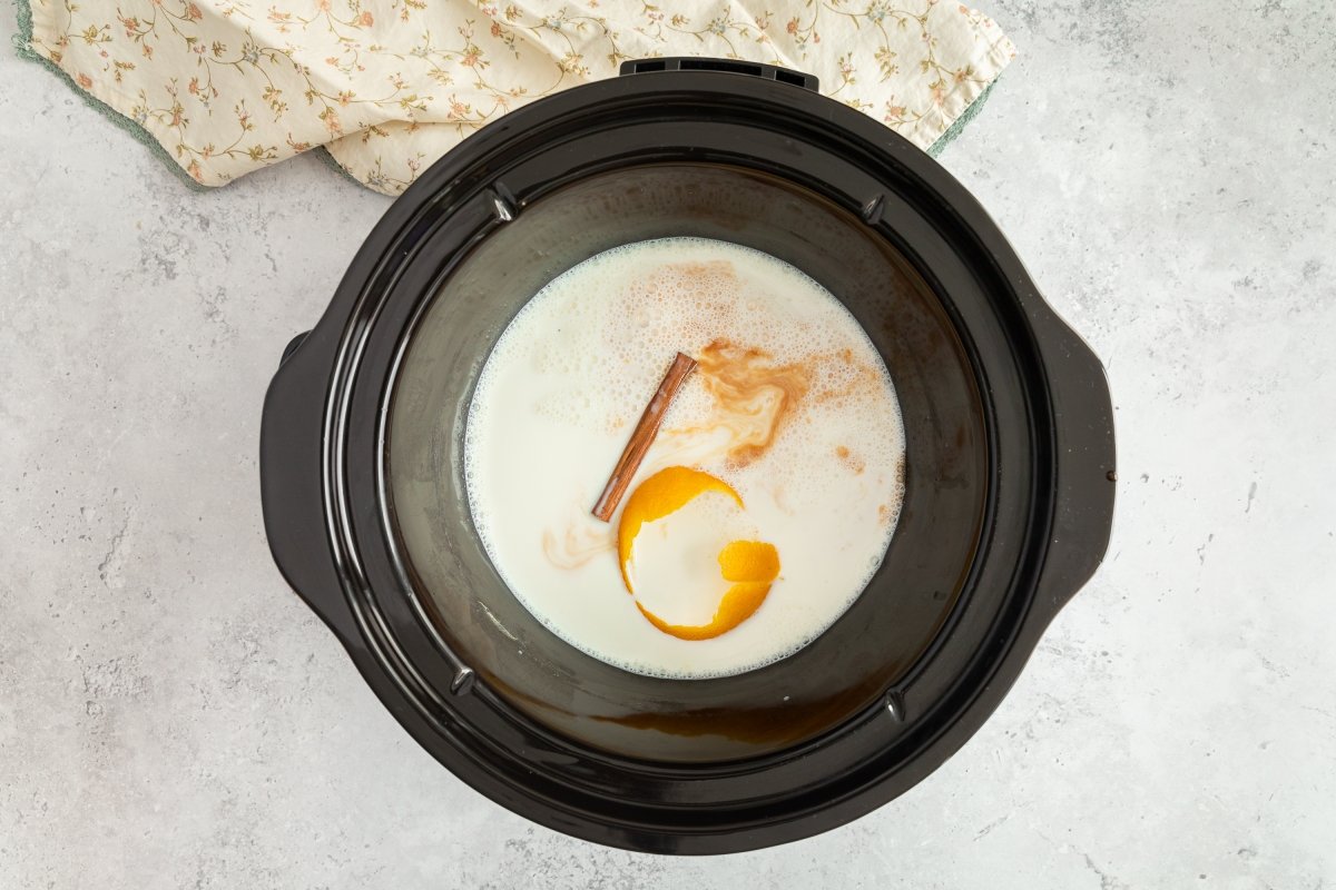 Infusionando el arroz con leche en Crock Pot