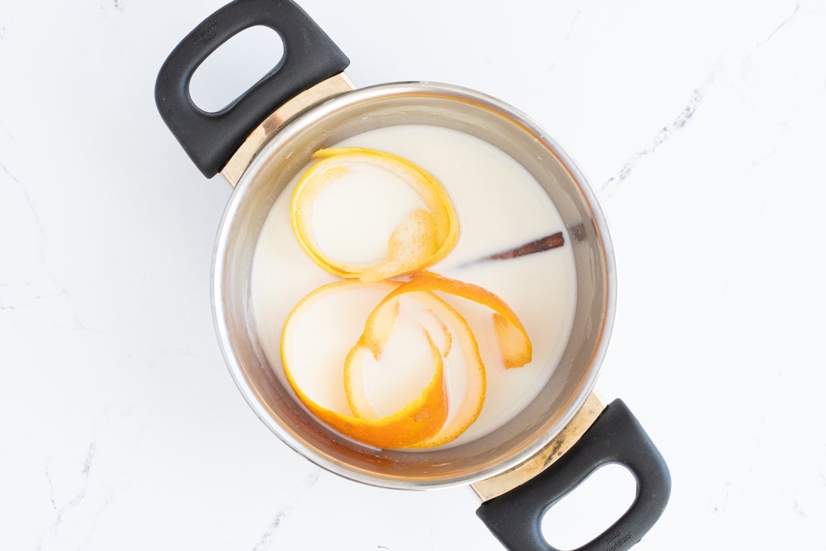 Infusionar la leche de la masa