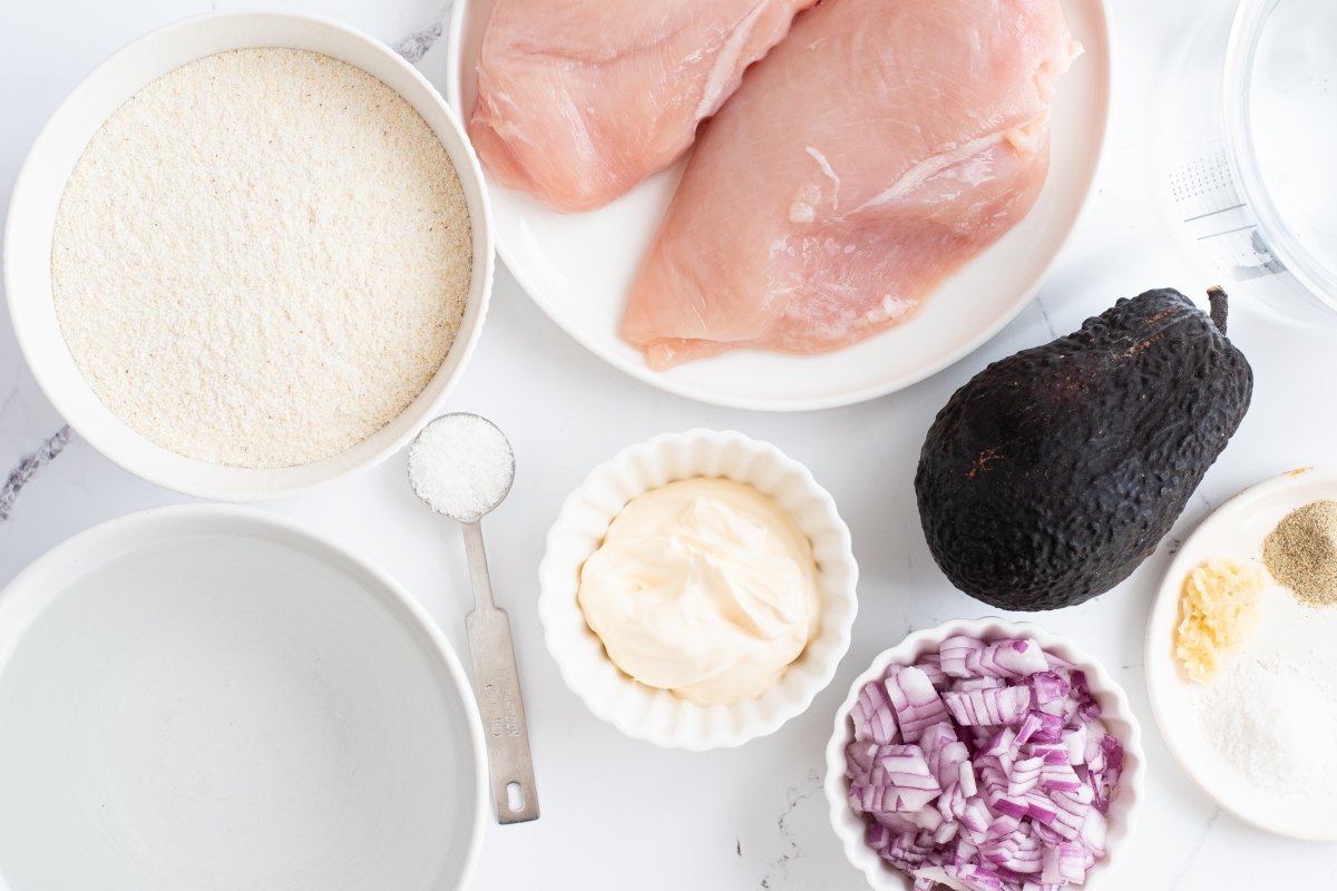Ingredientes de la arepa reina pepiada