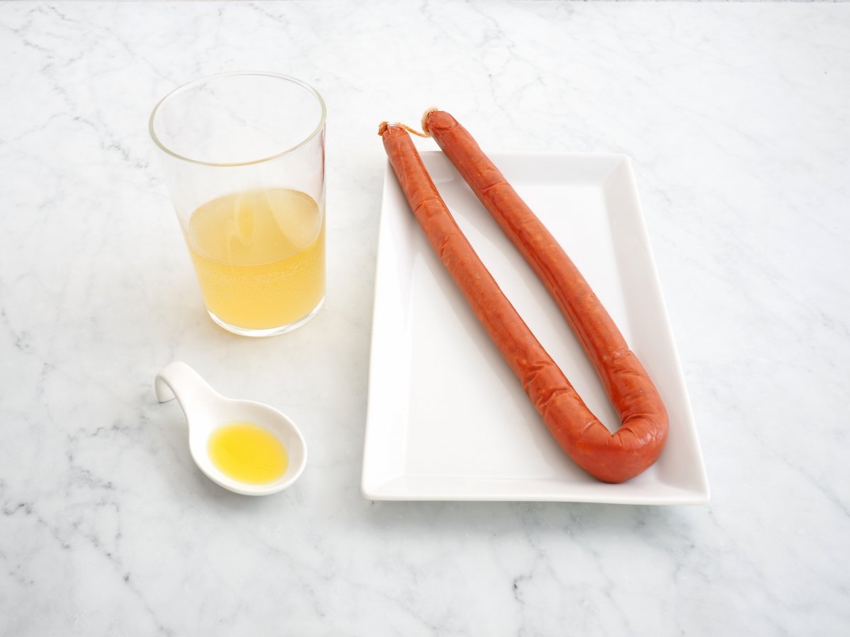 Ingredientes de la chistorra a la sidra