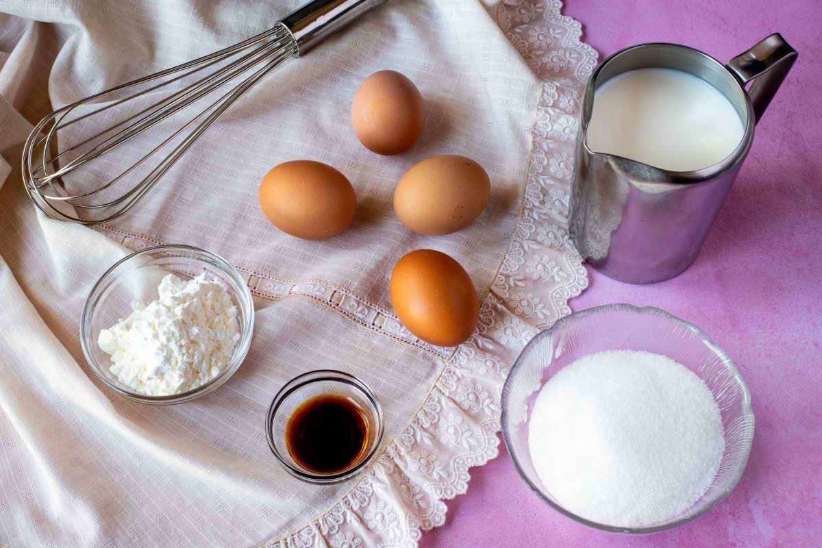Ingredientes de la crema pastelera para los bartolillos