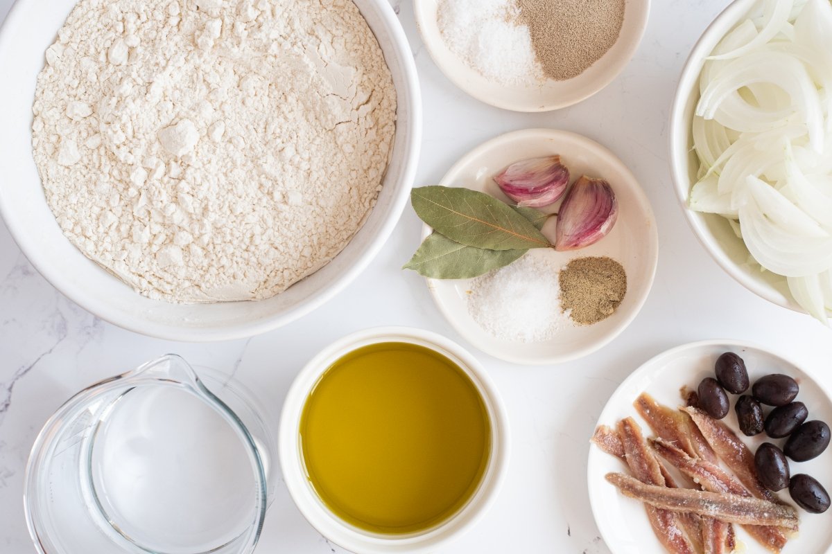 Ingredientes de la pissaladière