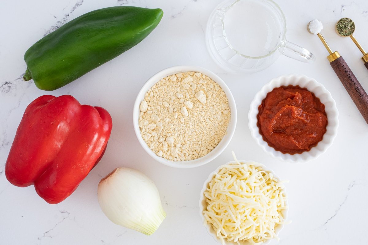 Ingredientes de la pizza con harina de garbanzos