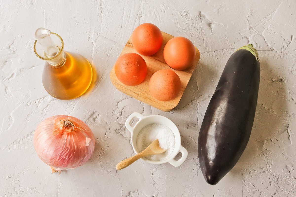 Ingredientes de la tortilla de berenjena