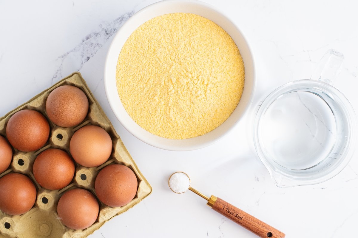 Ingredientes de las arepas de huevo