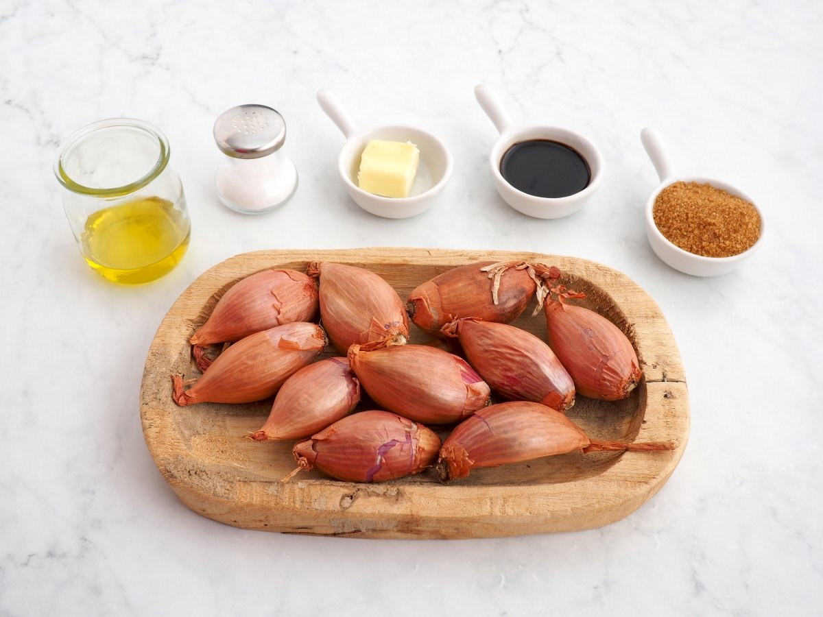 Ingredientes de las chalotas caramelizadas