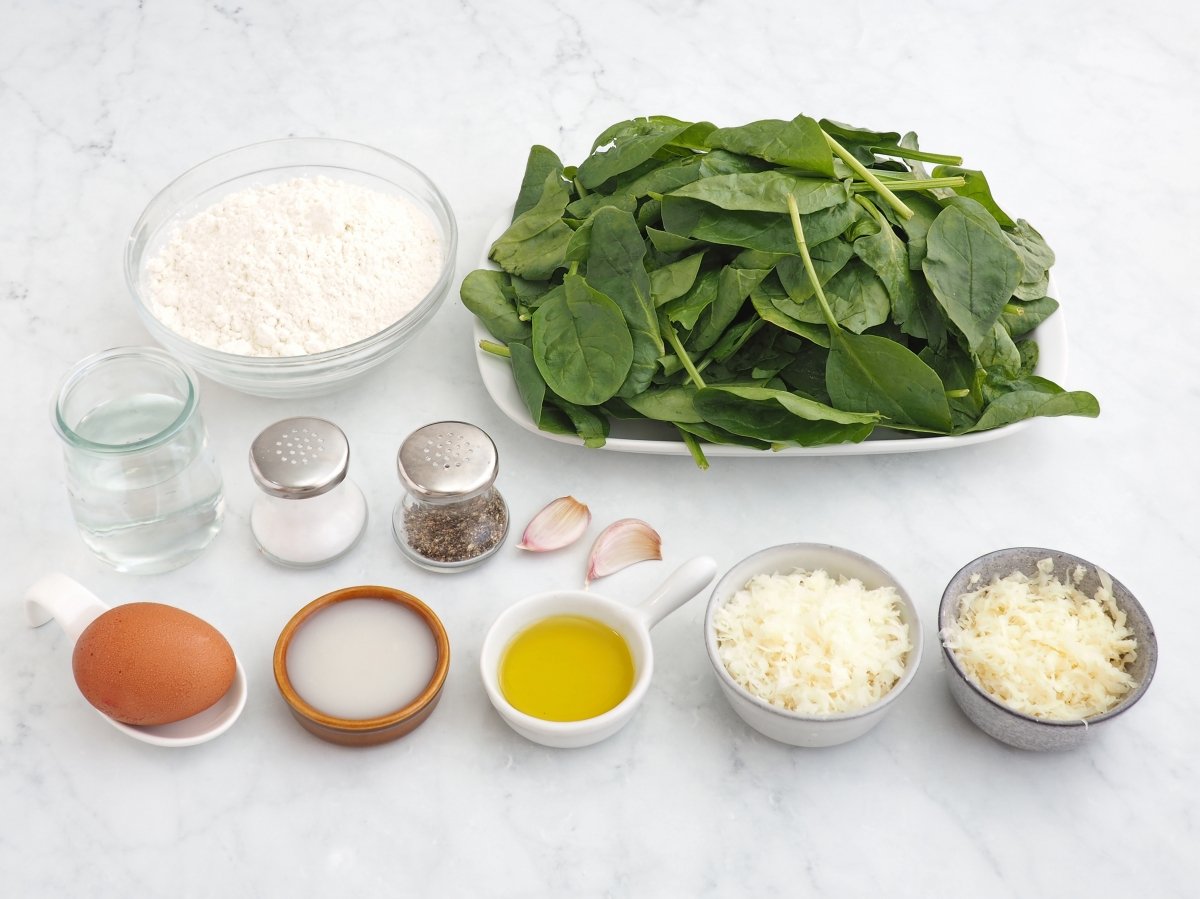 Ingredientes de las empanadas de espinacas y queso