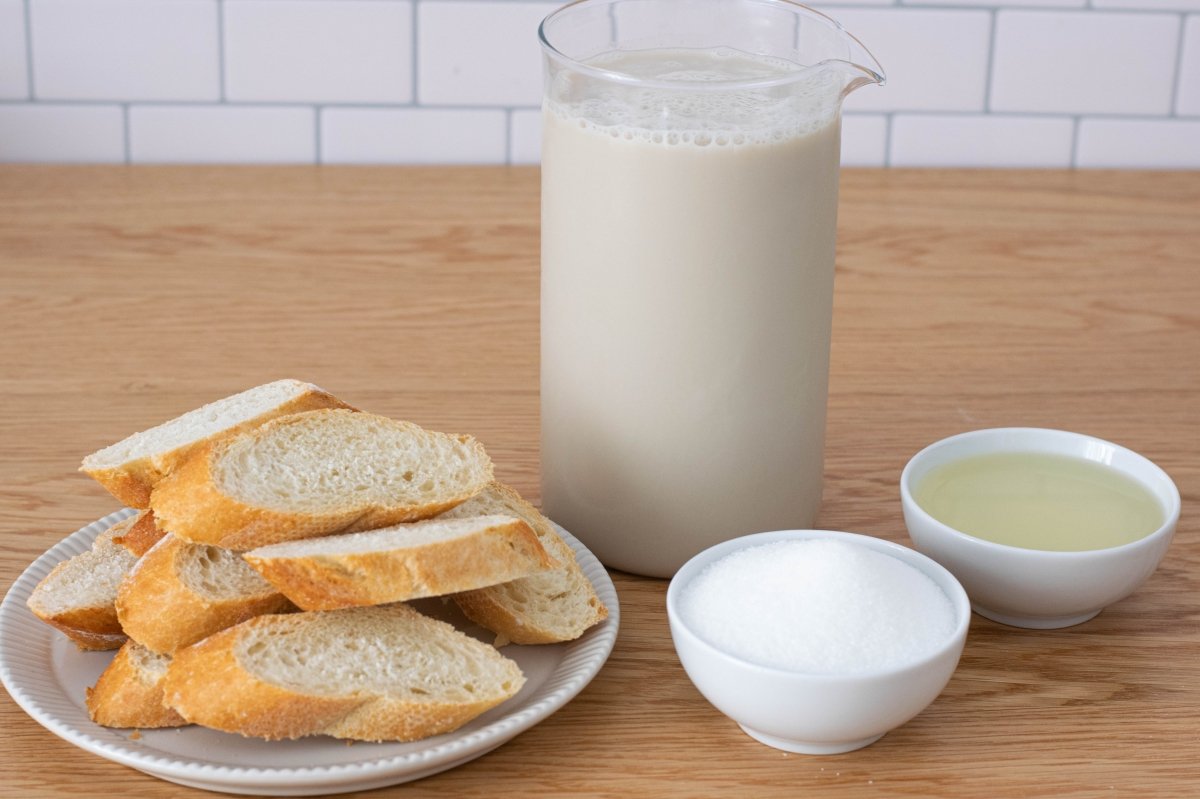 Ingredientes de las torrijas de horchata