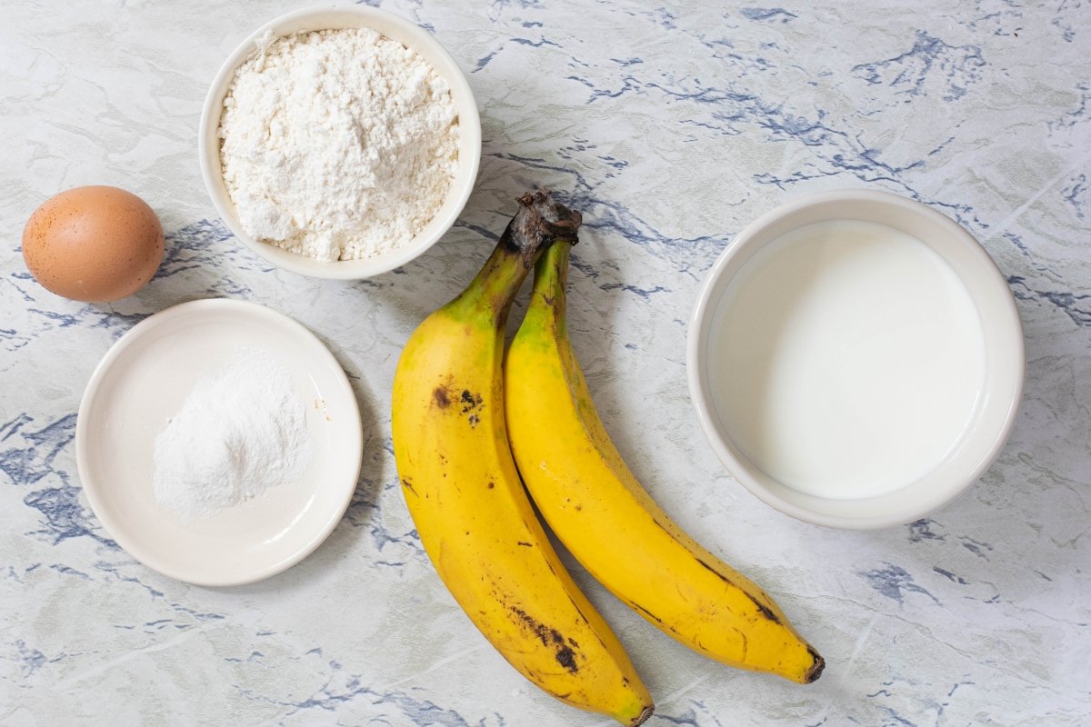 Banana pancake ingredients