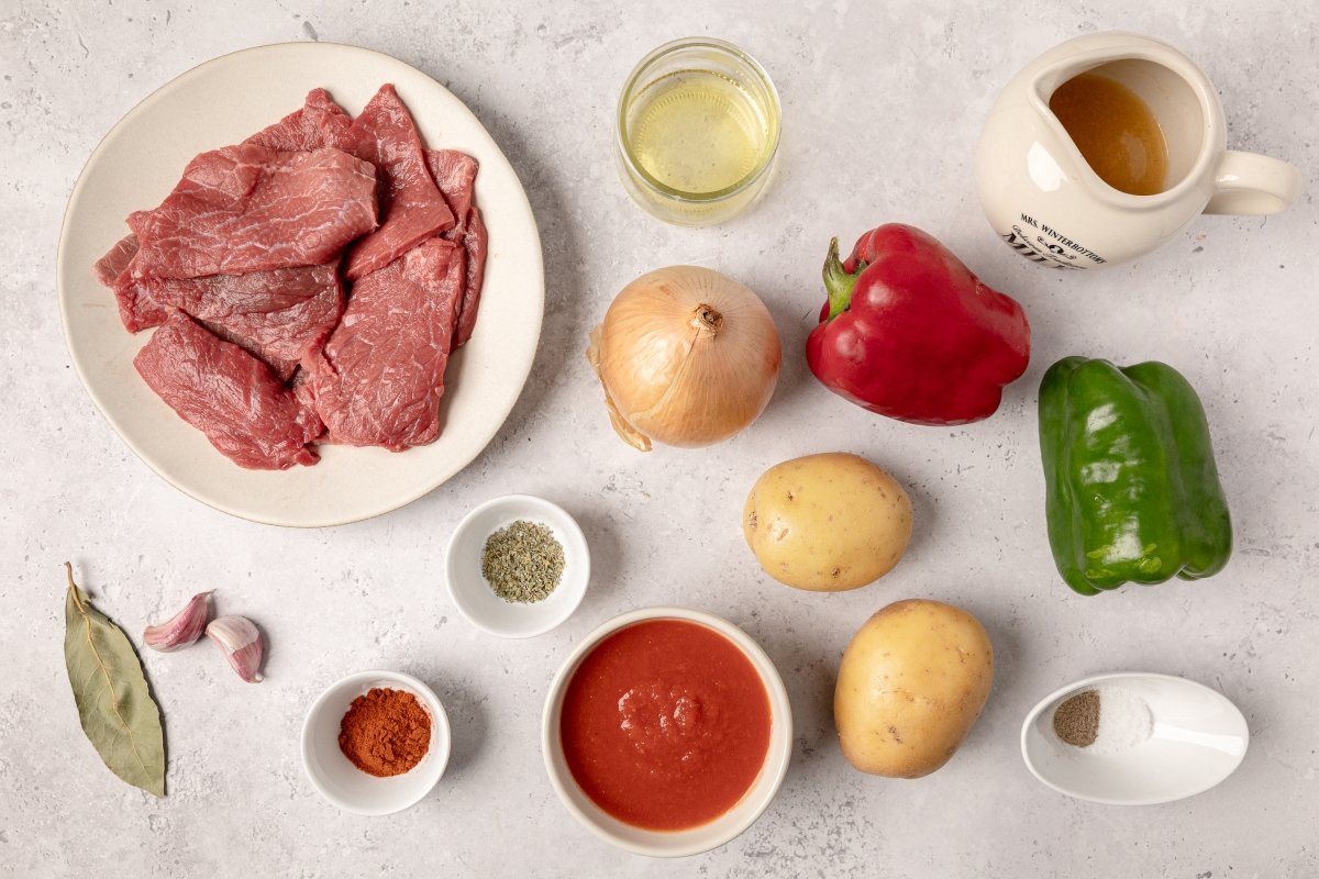 Ingredientes de los bifes a la criolla