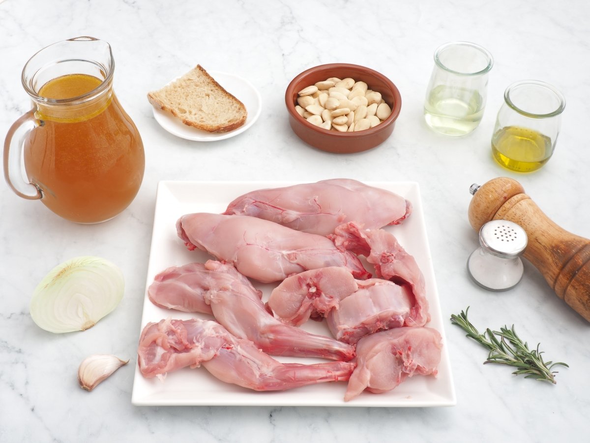 Ingredientes del conejo en salsa de almendras