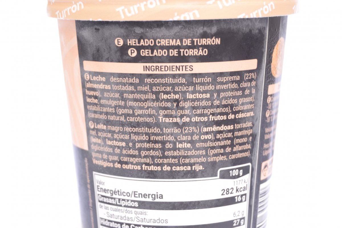 Ingredientes del helado de turrón Hacendado