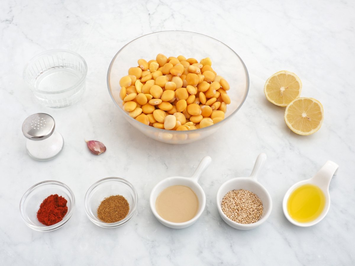 Ingredientes del hummus de altramuces