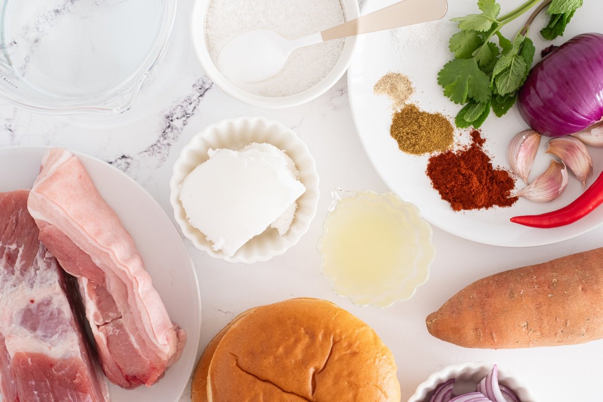 Ingredientes del pan con chicharrón