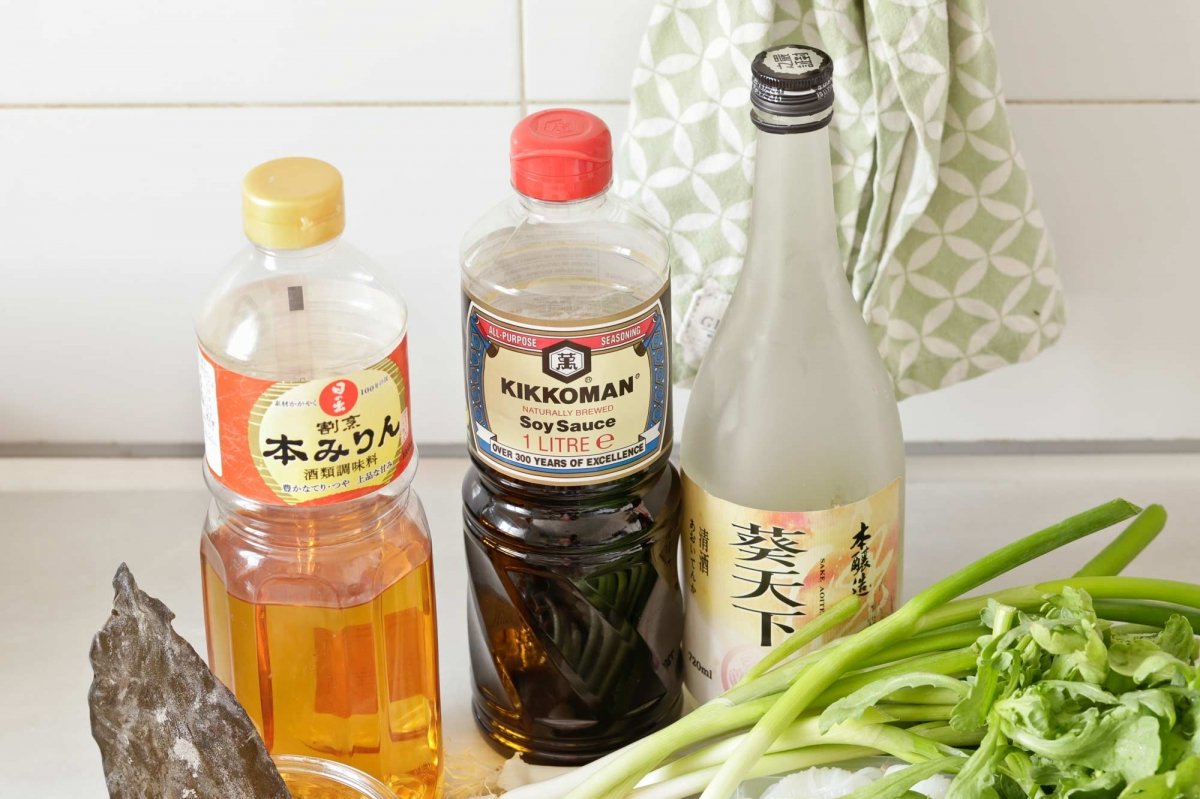 Ingredientes del sukiyaki japonés