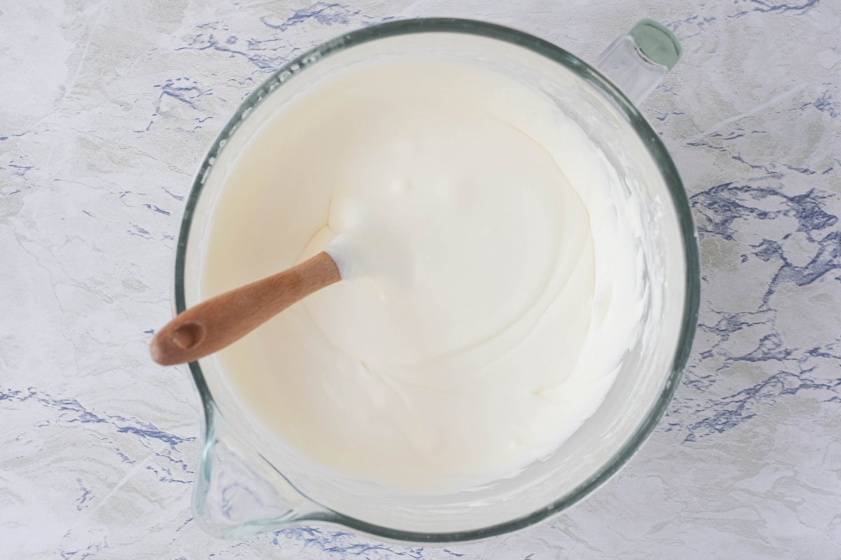 Ingredientes integrados del helado de leche condensada