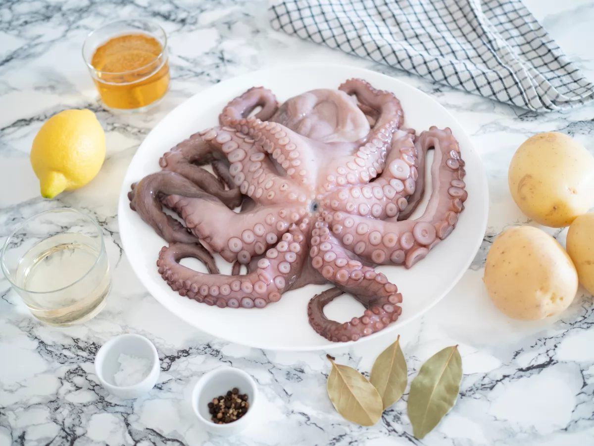 Pulpo al horno con patatas 1 Ingredientes para el pulpo al horno con patatas