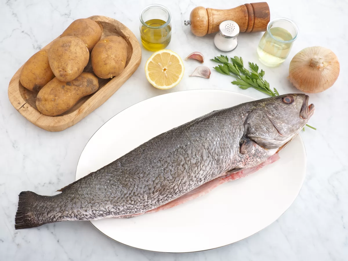 Ingredientes para elaborar corvina al horno *
