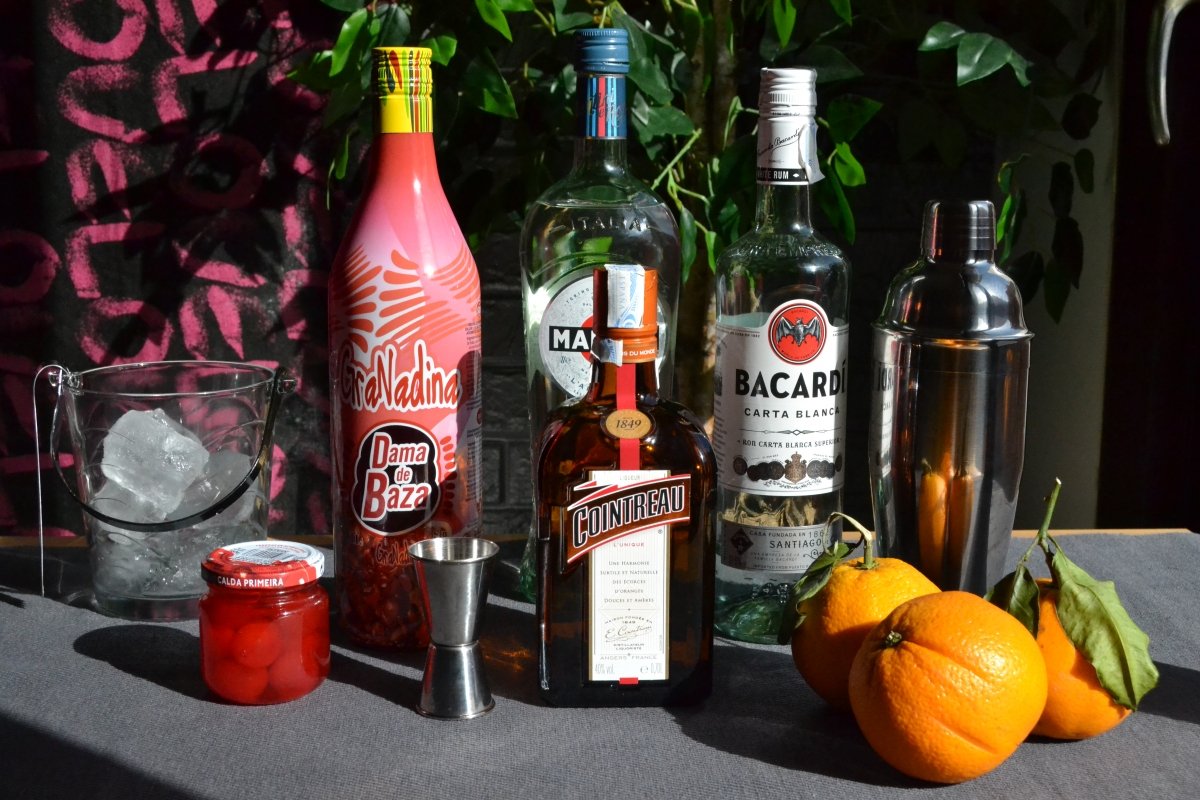 Ingredients to make the Presidente cocktail