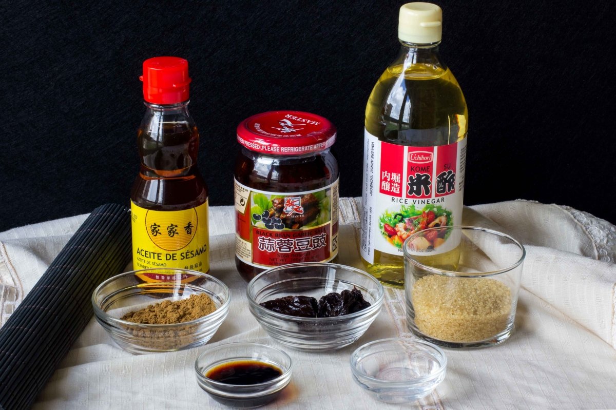 Ingredientes para elaborar la salsa hoisin