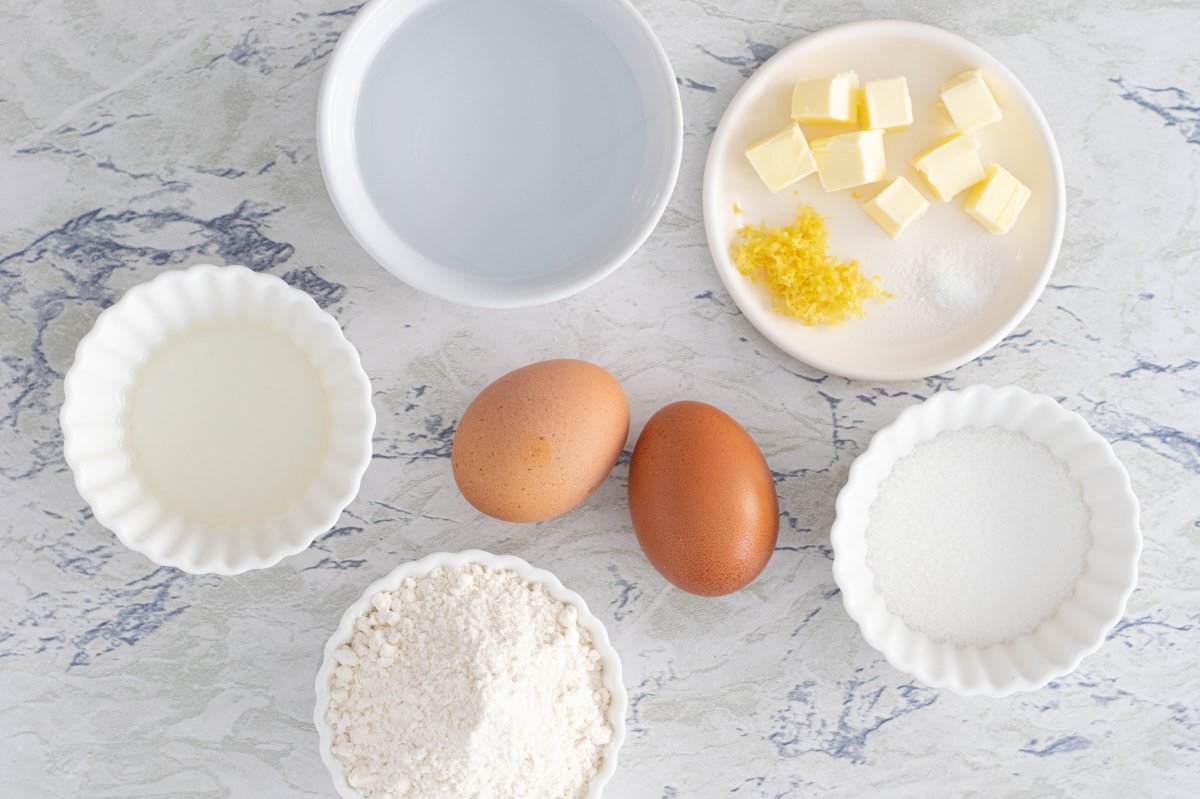 Ingredientes para elaborar lo buñuelos de viento