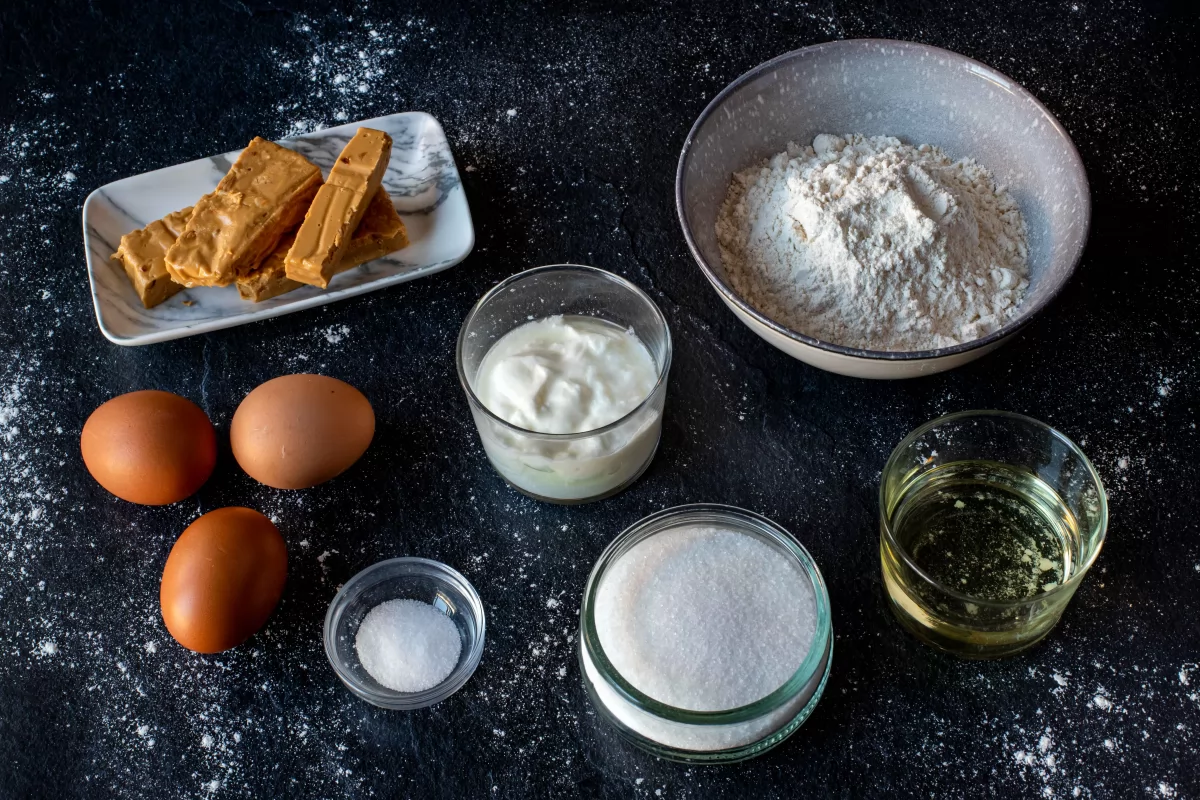 Ingredientes para hacer el bizcocho de turrón *