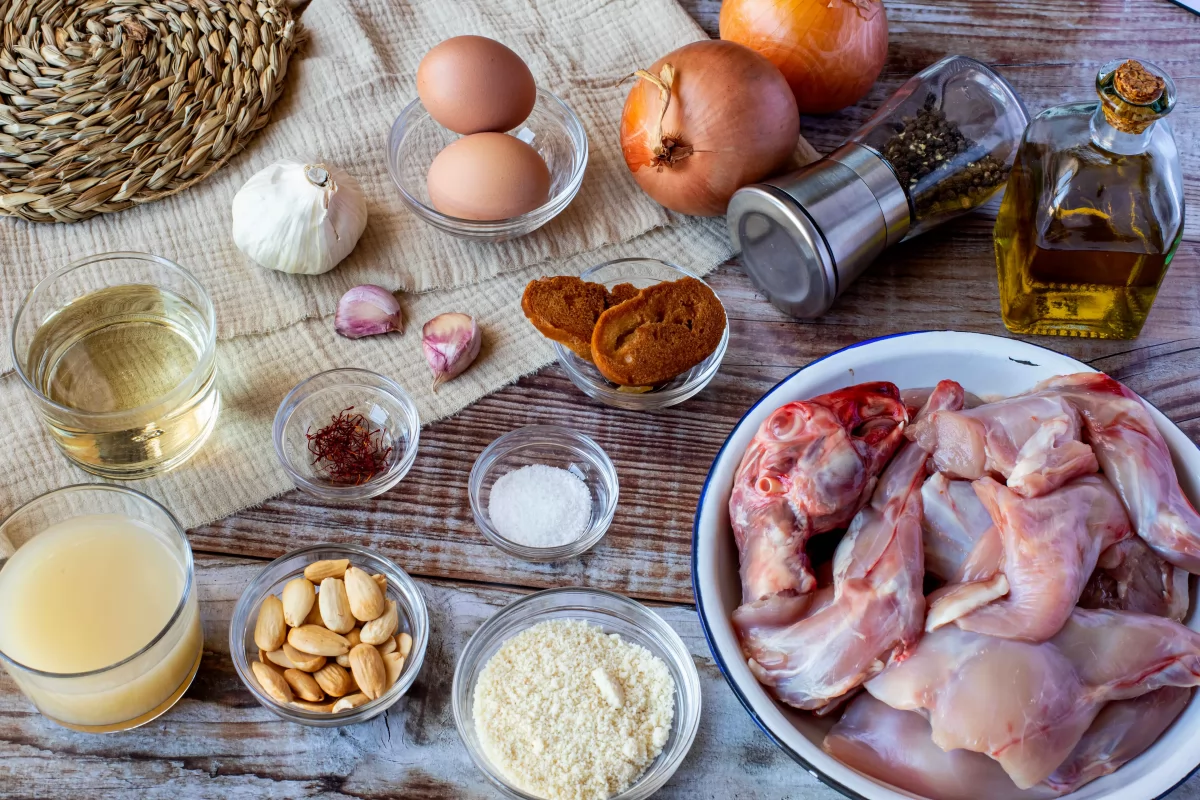 Conejo en pepitoria 2 Ingredientes para hacer el conejo en pepitoria *