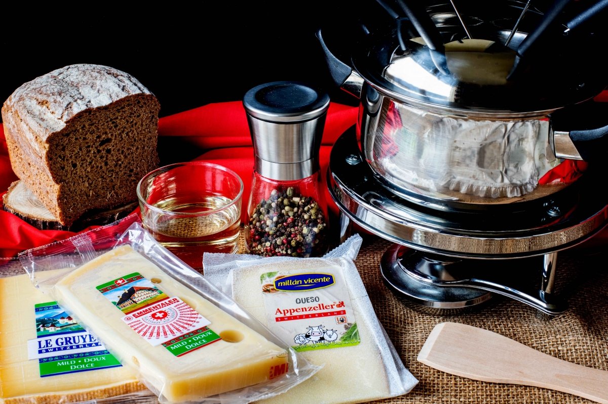 Ingredientes para hacer la fondue de quesos