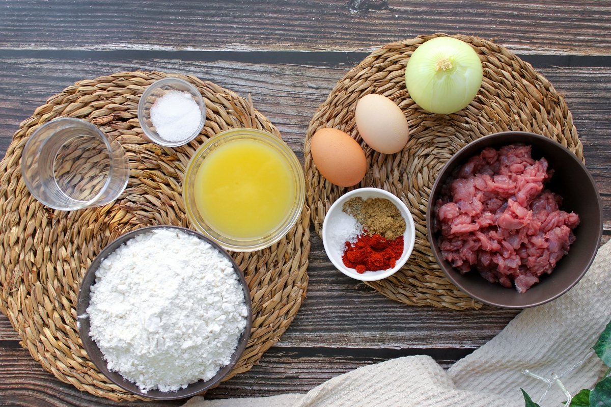 Ingredientes para hacer las empanadas tucumanas