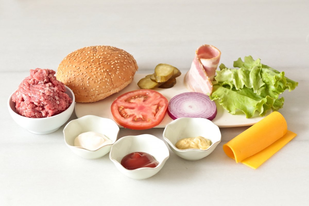 Ingredientes para hacer una hamburguesa