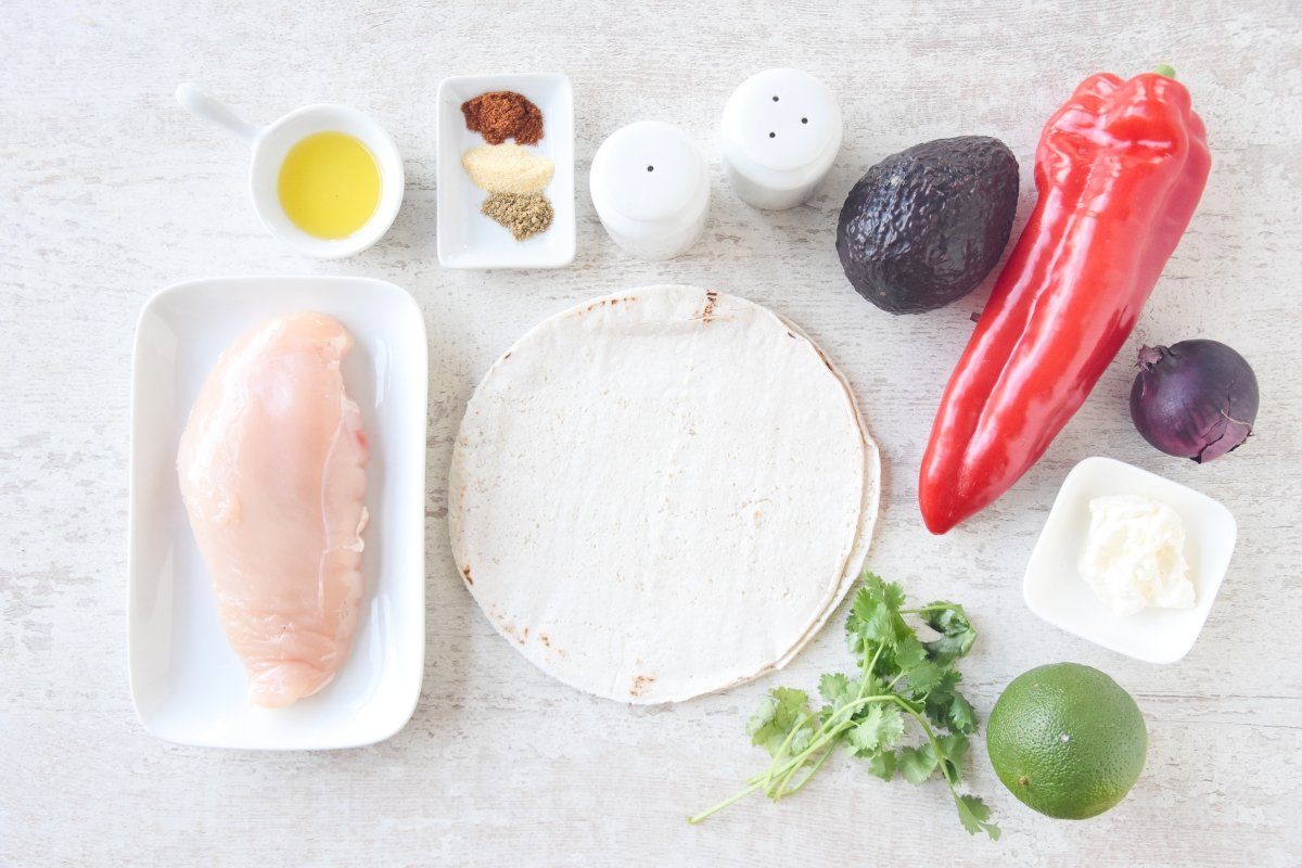 Ingredientes para las fajitas de pollo en freidora de aire