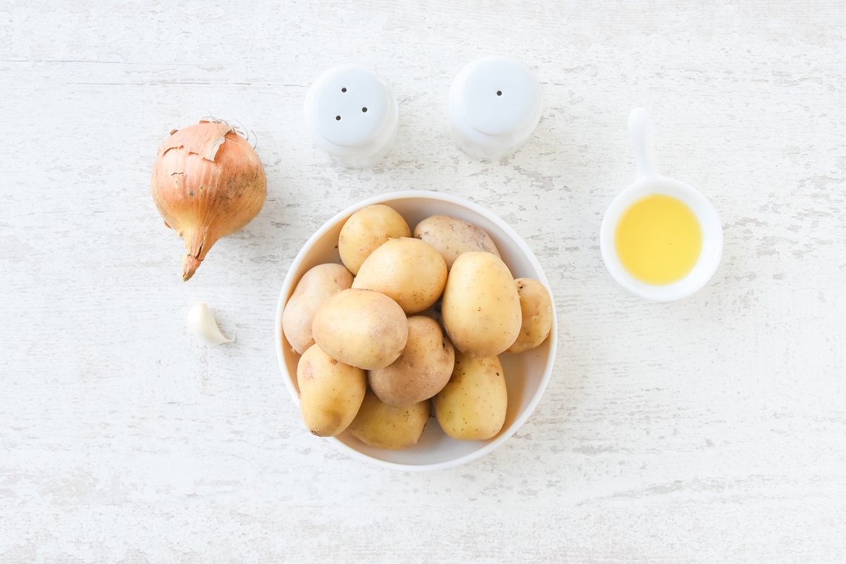 Ingredientes para las patatas panadera en airfyer