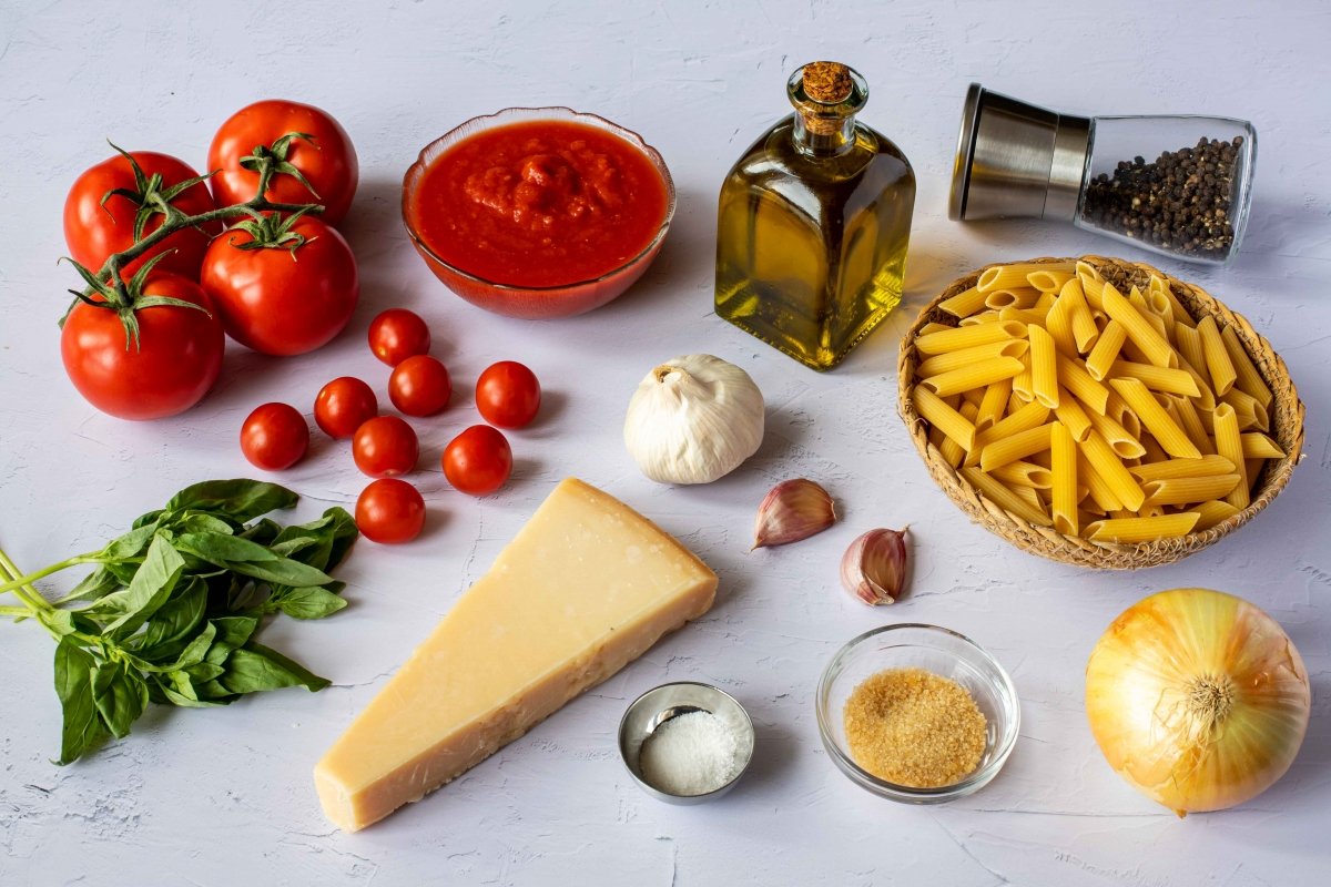 Ingredientes para los macarrones a la napolitana