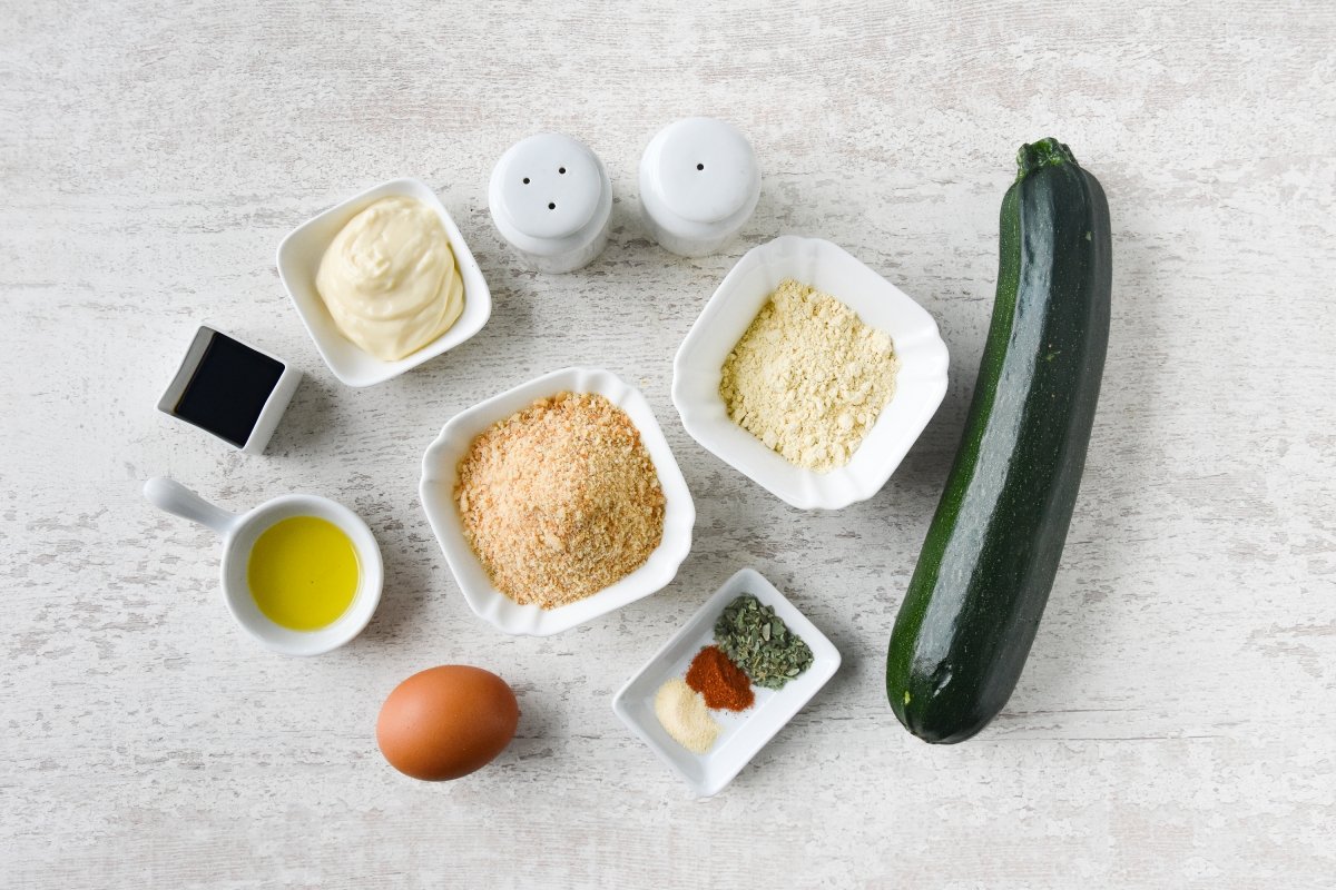 Ingredientes para preparar aros de calabacín en freidora de aire
