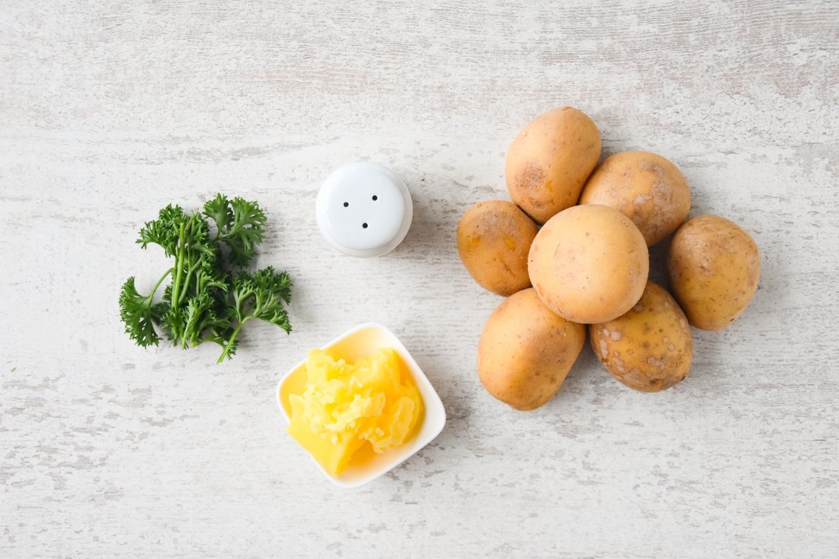 Ingredientes para preparar bratkartoffeln