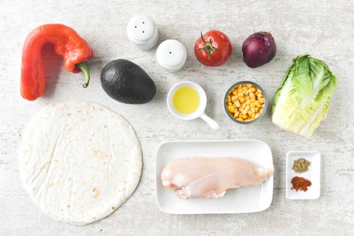 Ingredientes para preparar burritos de pollo