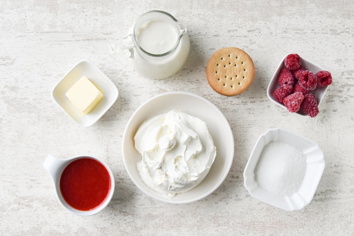 Ingredientes para preparar cheesecake en vasitos