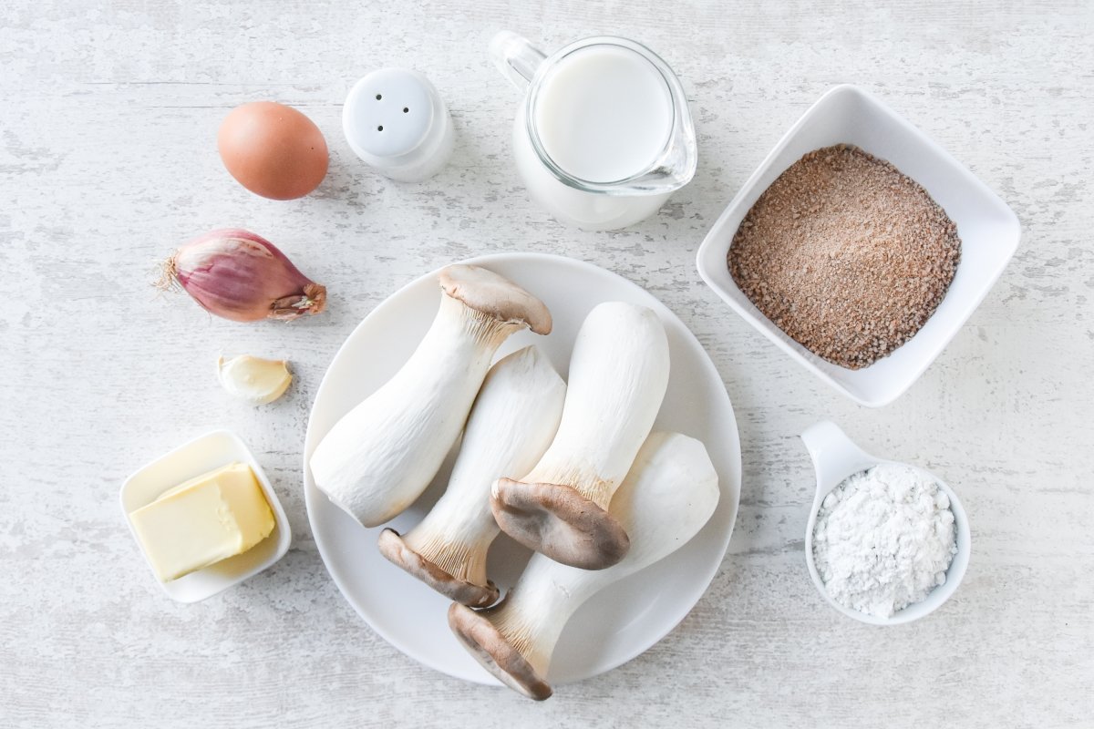 Ingredientes para preparar croquetas de boletus