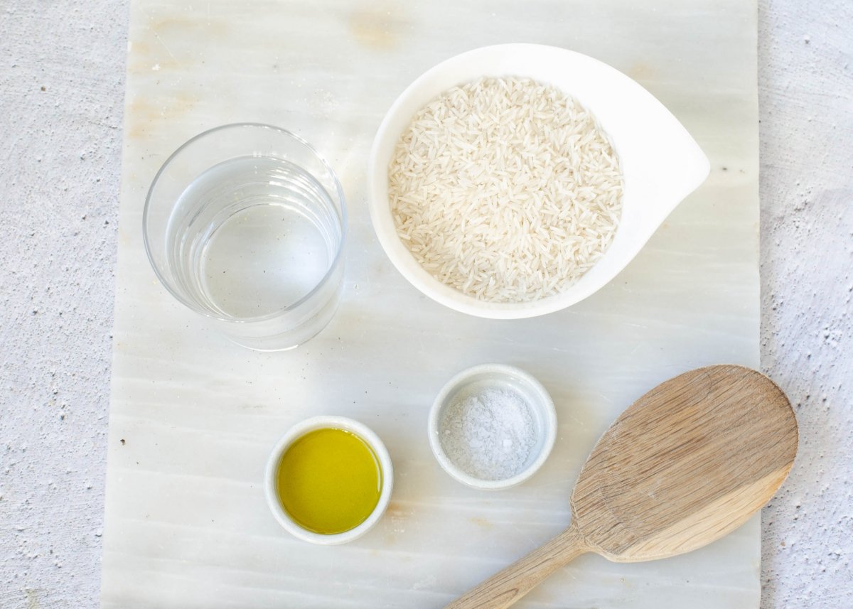 Ingredientes para preparar el arroz basmati