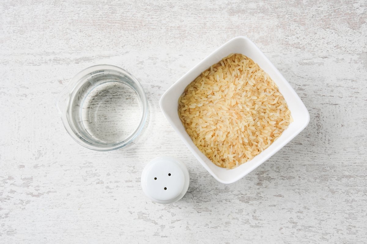 Ingredientes para preparar el arroz vaporizado